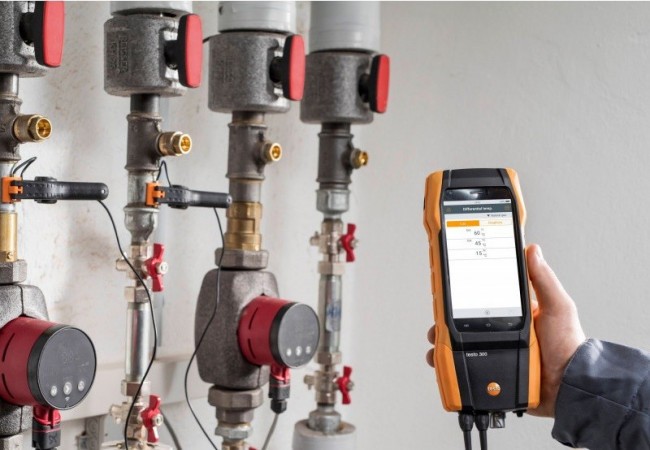 Комплект Testo 300 Longlife (O2, СО с H2-компенсацией до 8 000 ppm) Комплект Testo 300 Longlife (O2, СО с H2-компенсацией до 8 000 ppm)