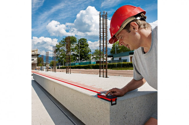 Комплект Leica DISTO D810 touch со штативом и адаптером